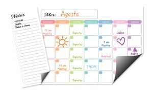 calendario con marcadores y maleta de viaje