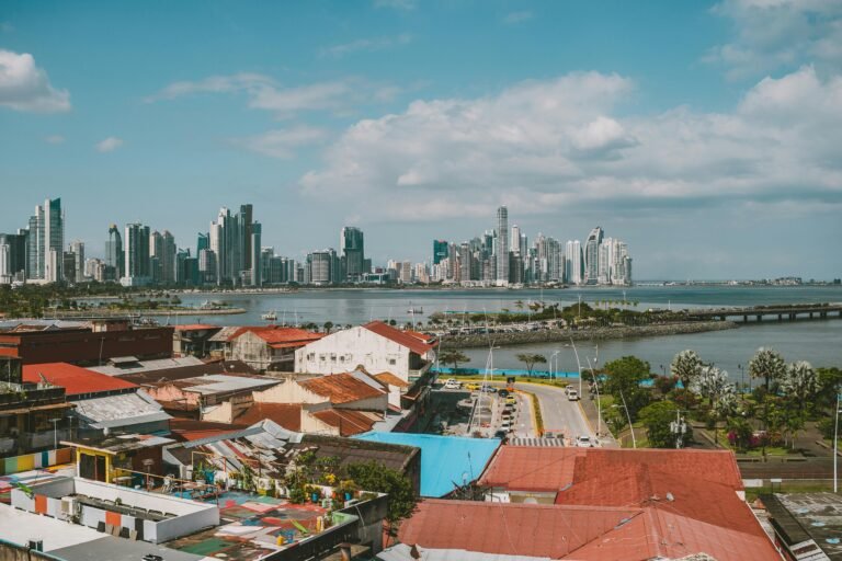 Cuál es la capital de Panamá y cuáles son sus principales atractivos