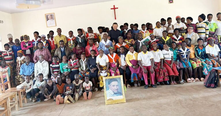 Cuánto cobra un sueldo por ser parte del sindicato de amas de casa