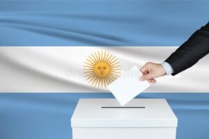 urna electoral con bandera argentina ondeando